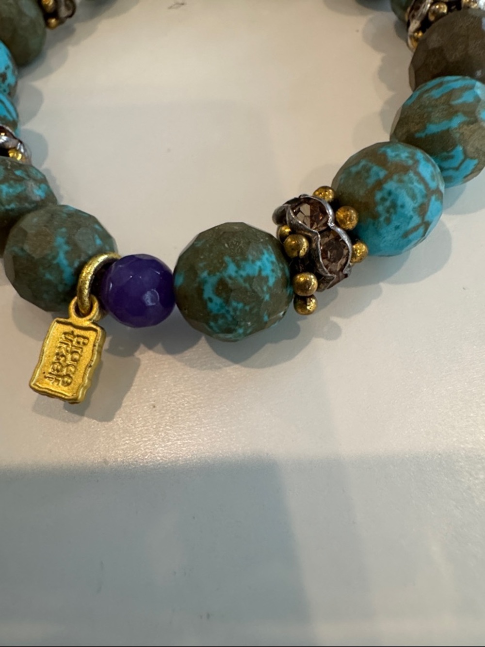 Turquoise Bead Stretch Bracelet with Gold Accents - Picture 3 of 3
